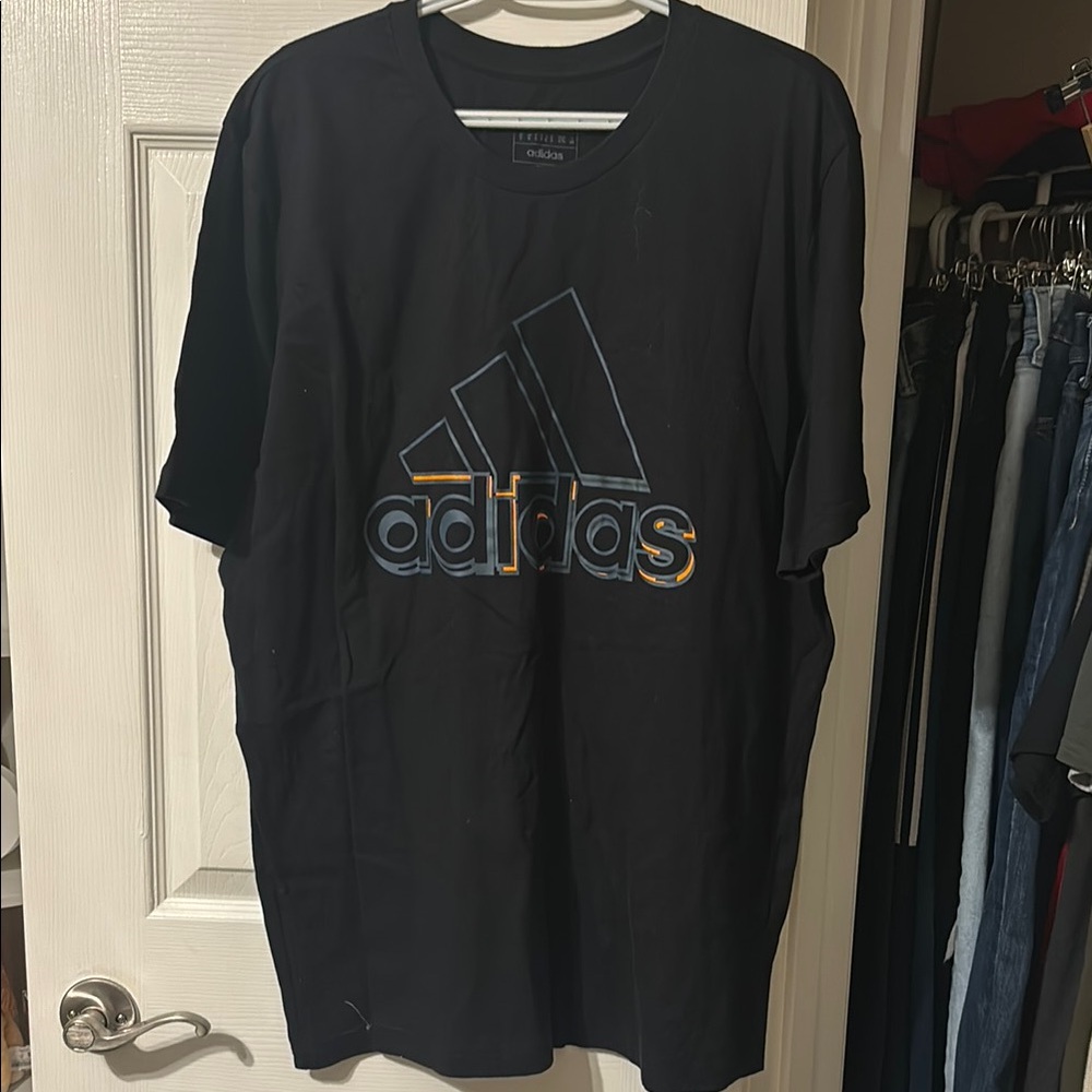 Adidas Unisex Black T-Shirt
